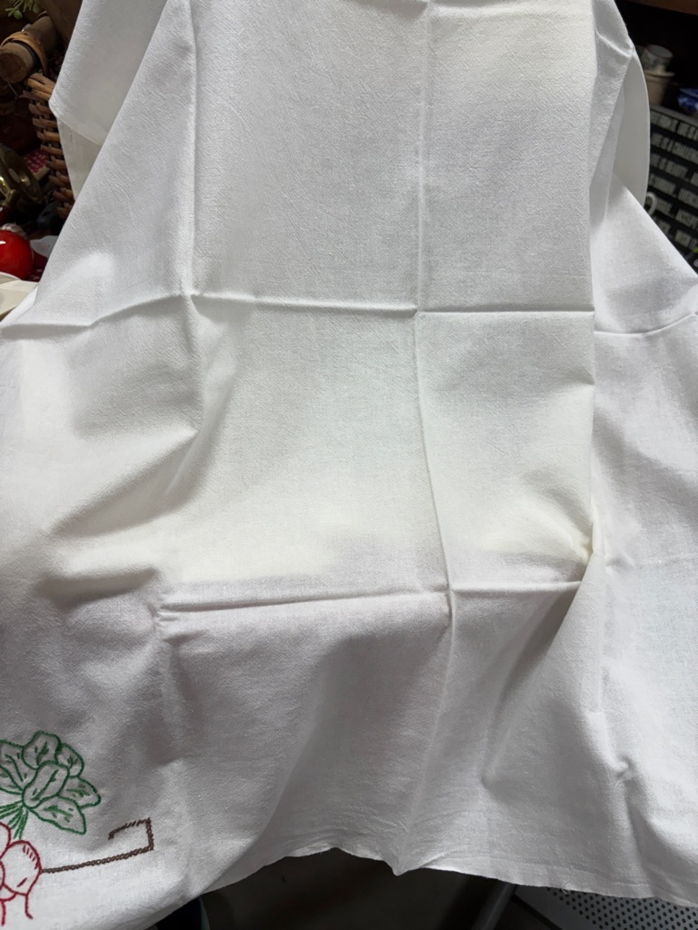 Vintage Embroidered Vegetable Kitchen Tea Towels - White - Picture 6 of 6